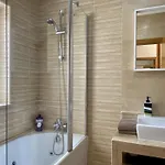 Globo By Check-in Portugal Villa *